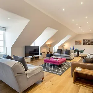 Altido Luxury 3Br Home At The Heart Of The City Centre Apartment Edinburgh